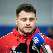 R�za Kayaalp: ��k�rler olsun finaldeyim