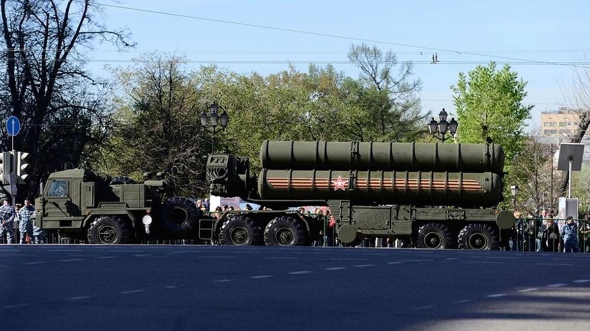 De�eri tam 25 milyar dolar! S-400 f�zesi yola ��kt�
