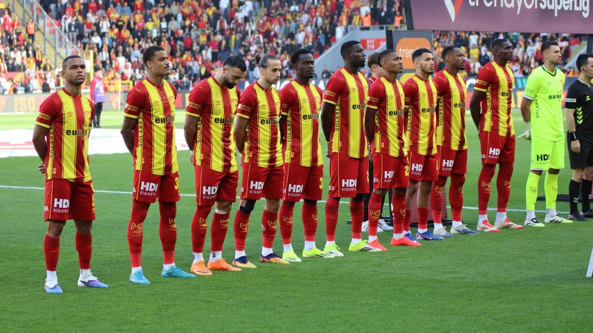 Son 10 ma�ta sadece 1 galibiyet! G�ztepe'de i�ler iyi gitmiyor