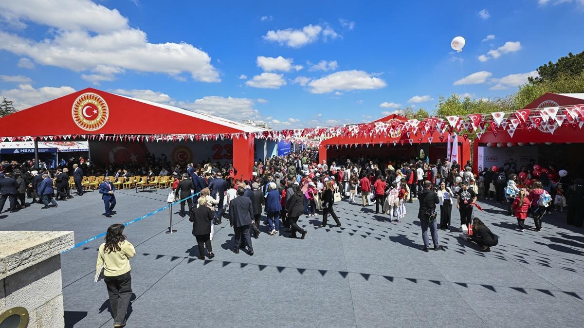 TBMM'de 'Meclis Bah�esi �ocuk Bah�esi Etkinli�i' ba�lad�