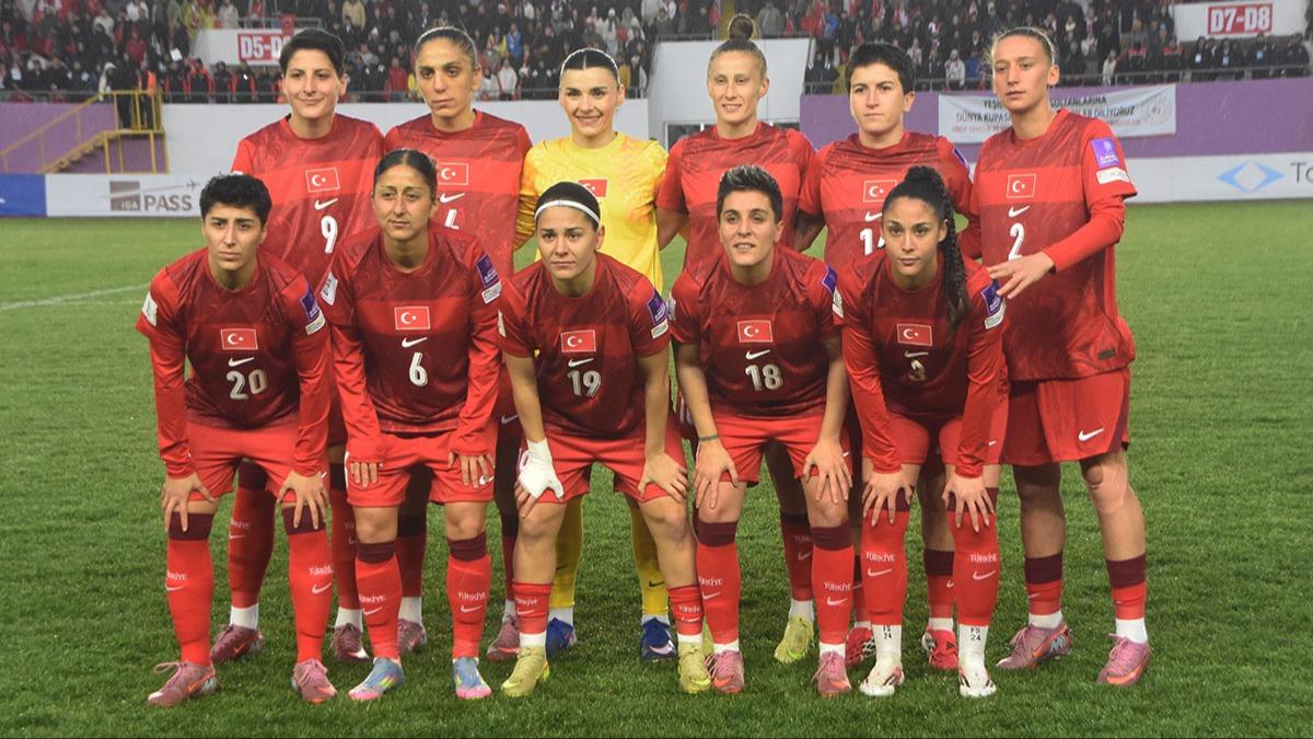 7 basamak birden! ��te A Milli Kad�n Futbol Tak�m�'n�n s�ralamadaki yeni yeri