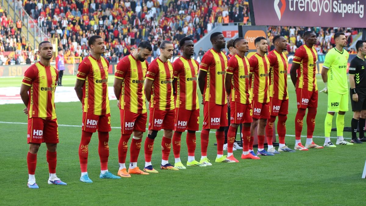 �� sahada galibiyete hasret kald�! G�ztepe i�in kritik randevu kap�da