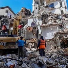 ��galci �srail Savunma Bakan�ndan L�bnan'daki 'Sar� Hat' talebi