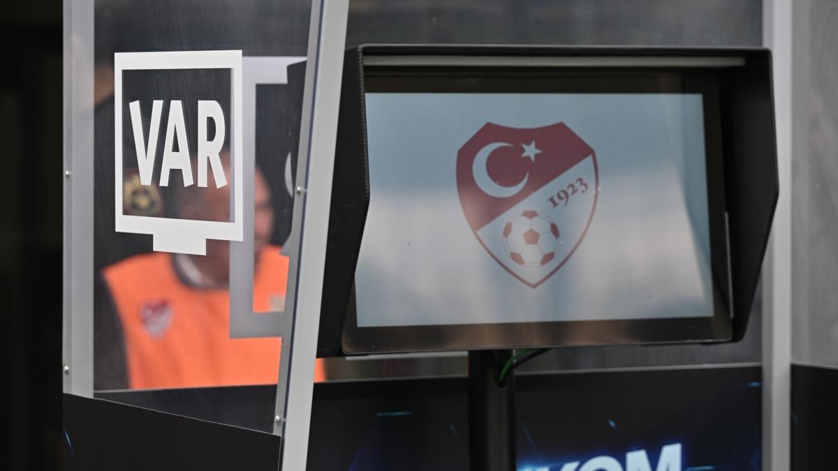 Konyaspor-Fenerbah�e ma��n�n VAR hakemi belli oldu
