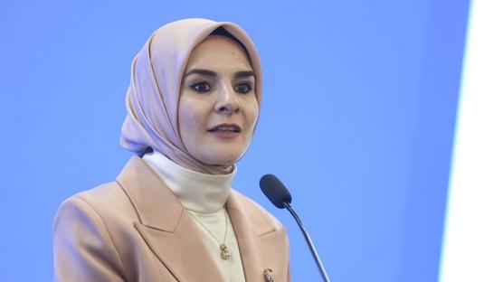 Sosyal medya d�zenlemesi! Bakan G�kta�:  Temel �er�eveyi olu�turduk