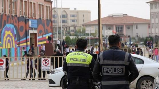 2 bakanl�k sahada! Okullarda g�venlik en �st seviyeye ��kar�l�yor