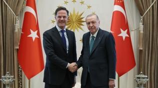 Cumhurba�kan� Erdo�an, Rutte'yi kabul etti