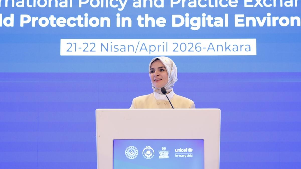Bakan G�kta�: �ocuklar�m�z� dijital risklere kar�� korumal�y�z
