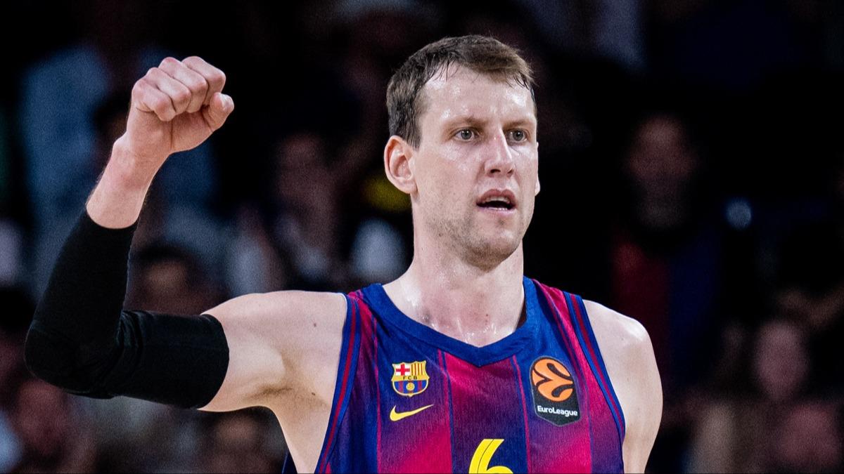 Barcelona, evinde K�z�ly�ld�z'� devirdi