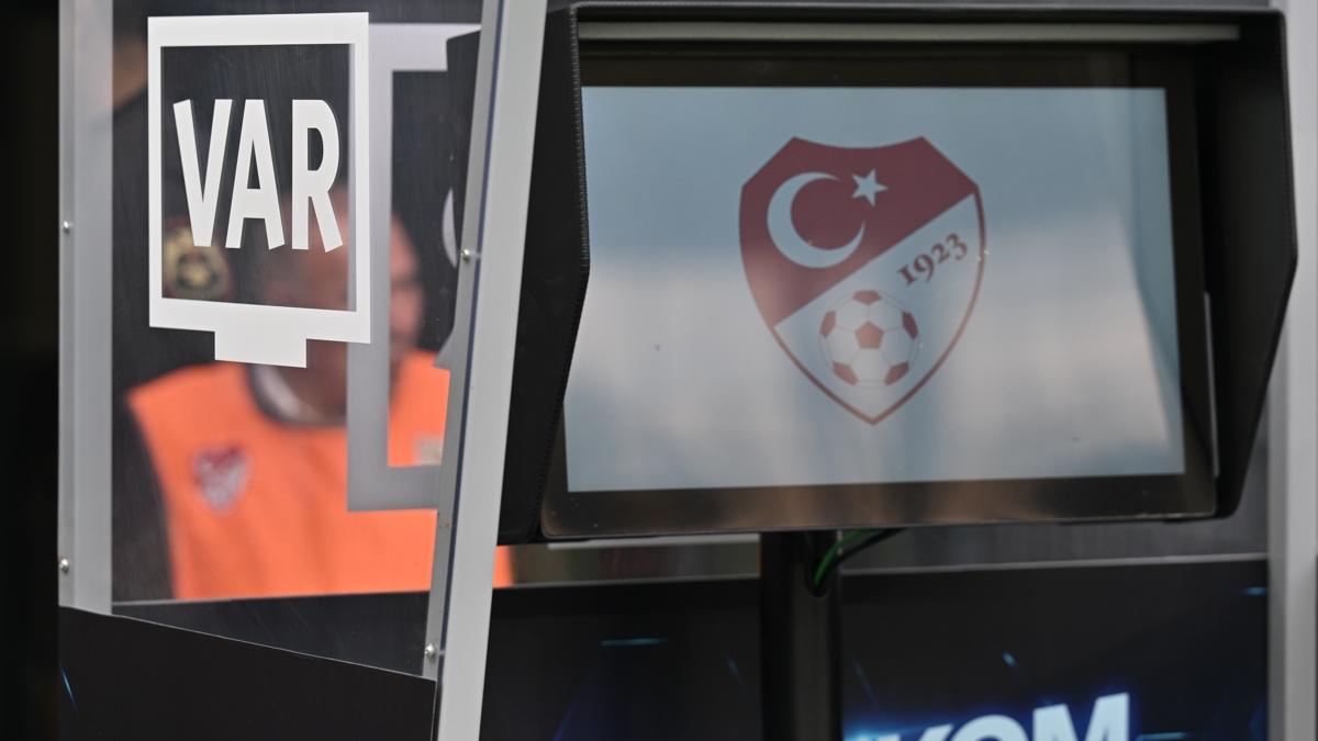 Galatasaray-Gen�lerbirli�i ma��n�n VAR hakemi belli oldu