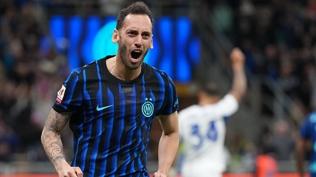 Hakan �alhano�lu damga vurdu!