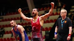 Milli g�re��i Murat F�rat, Avrupa'da ikinci oldu