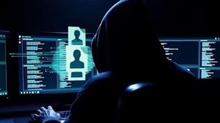 Okul provokasyonu ellerinde patlad�! 2 ki�i tutukland�