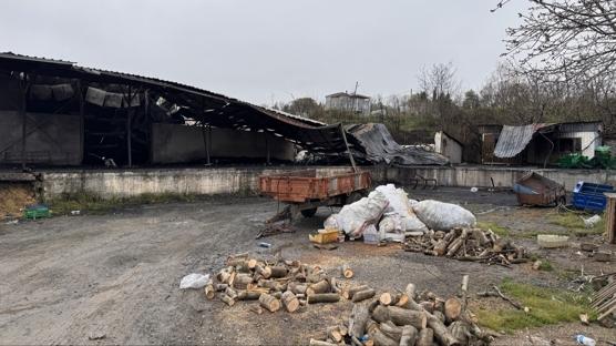 Samsun'da depoda ��kan yang�n s�nd�r�ld�