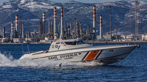 TCSG-15 ve TCG Tayfun vatanda�lar�n ziyarete a��l�yor