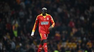 Victor Osimhen 35 g�n sonra sahalara d�nd�