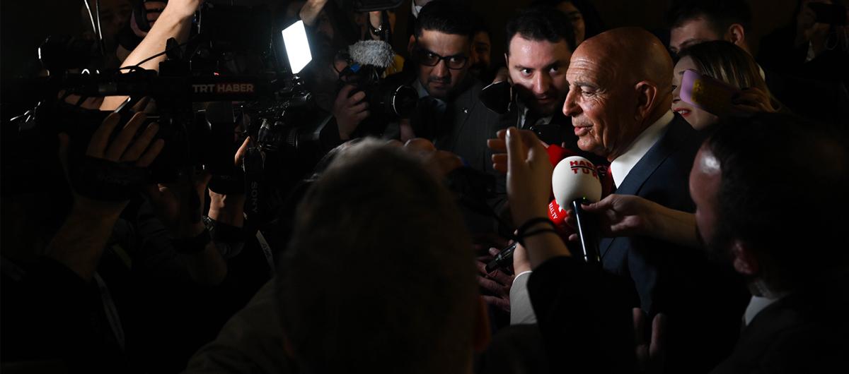 ABD'de 'Barrack' depremi: T�rkiye ad�na �srail'i tehdit etmeyi ba�ard�