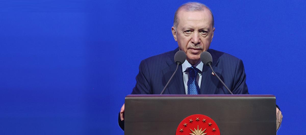 Cumhurba�kan� Erdo�an'dan �ocuklara dijital medya uyar�s�: Tehlikelere kar�� dikkatli olun