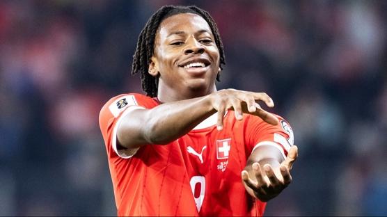 Galatasaray'dan Manzambi s�rprizi