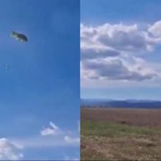 �spanya'da tatbikat kazas�: 600 bin euroluk z�rhl� ara� yere �ak�ld�