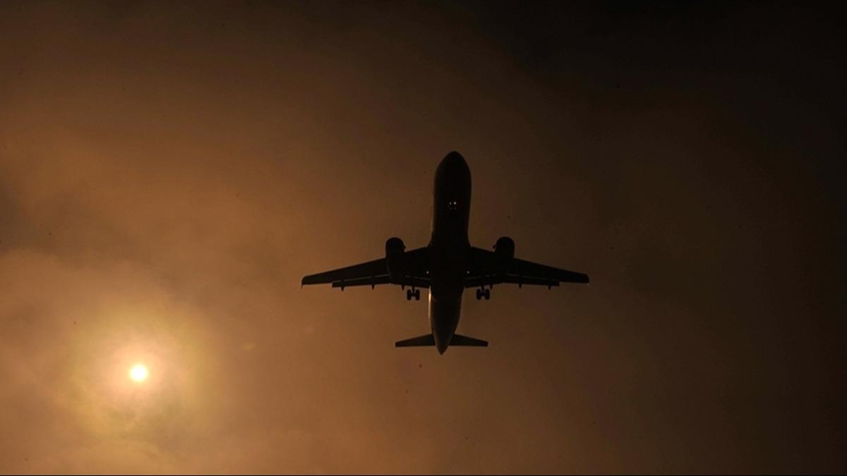 K�rfez'de normalle�me: Kuveyt'te u�u�lar ba�l�yor