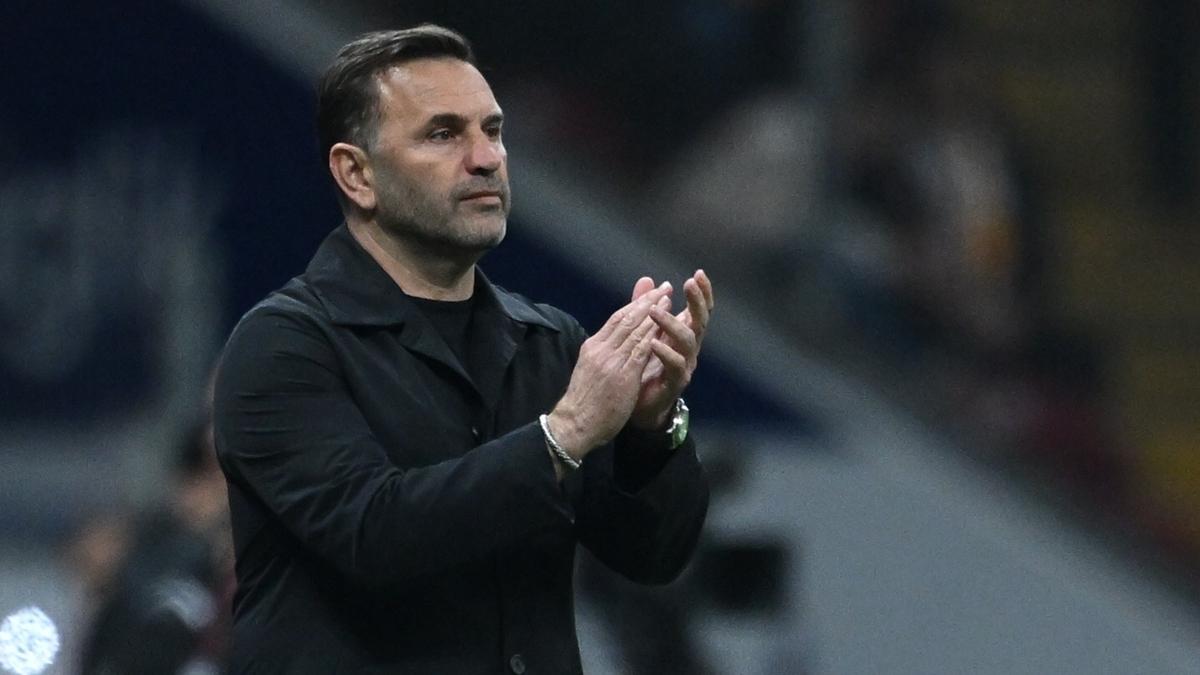 Okan Buruk derbide 200. ma��na ��k�yor: Rekorlar�n adam�