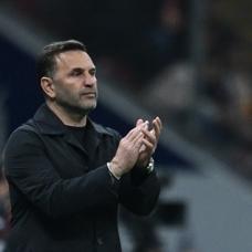 Okan Buruk derbide 200. ma��na ��k�yor: Rekorlar�n adam�