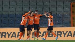 Ba�ak�ehir, Kas�mpa�a kar��s�nda farkl� kazand�