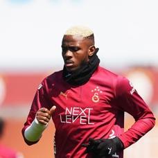 Galatasaray, derbi haz�rl�klar�n� s�rd�rd�