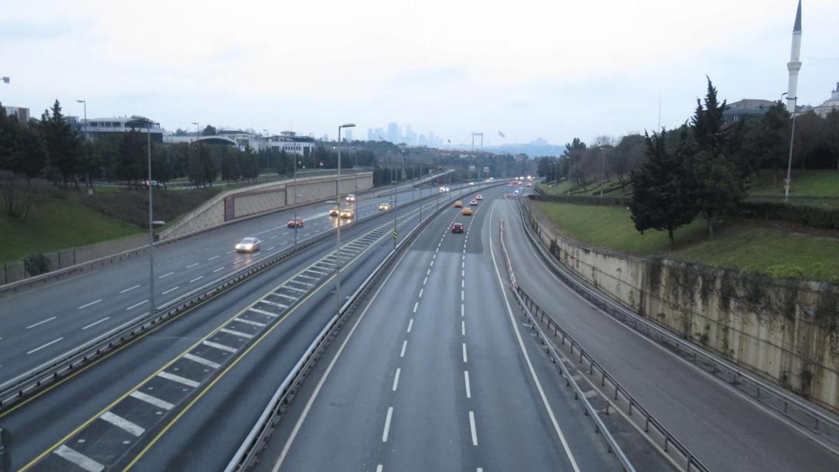 Bu yollar trafi�e kapan�yor