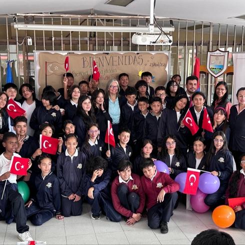 Kolombiya'da 23 Nisan sevinci