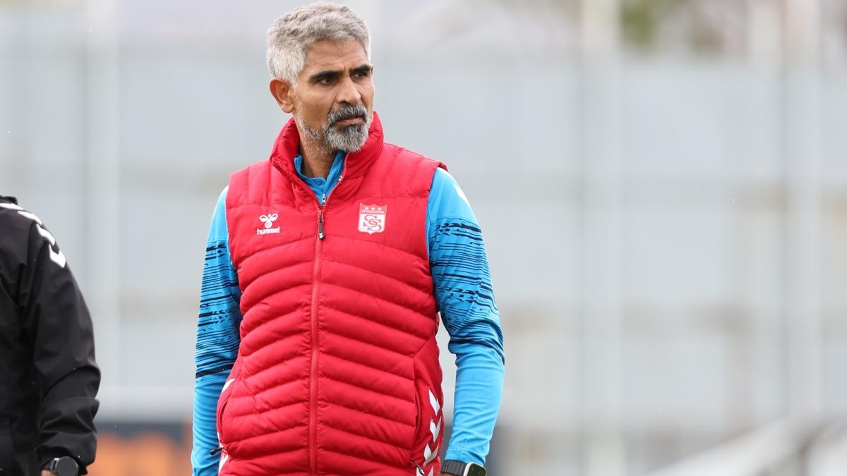 Sivasspor'da g�zler I�d�r FK ma��nda