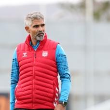 Sivasspor'da g�zler I�d�r FK ma��nda