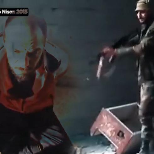 Katilin g�zlerinin i�ine bak�p sordu