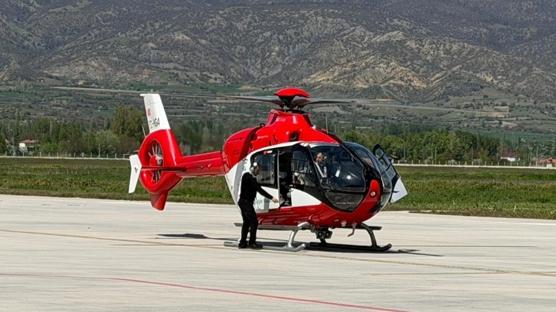 B�brek hastas�n�n imdad�na ambulans helikopter yeti�ti