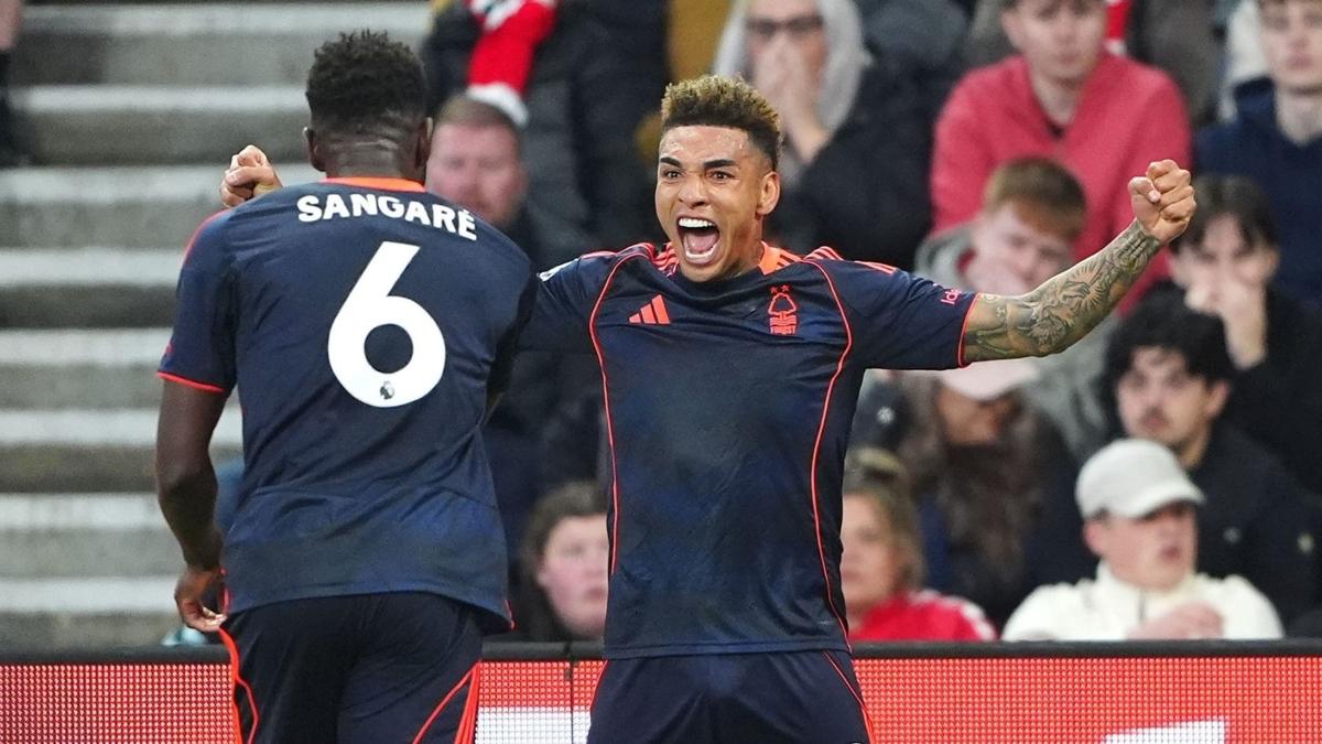 Nottingham Forest'tan Sunderland deplasman�nda g�vde g�sterisi