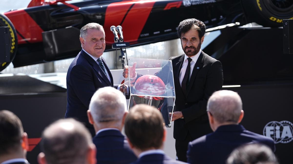 Osman A�k�n Bak'tan Formula 1 s�zleri!