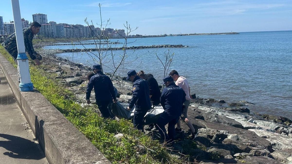 Rize sahilinde ceset: Adli T�p'a kald�r�ld�