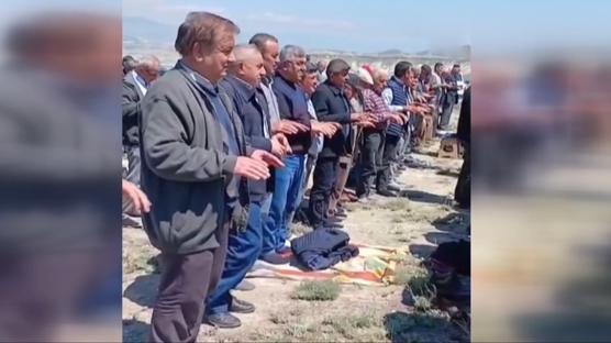 3 ayr� mahalleden kat�l�m oldu! Ankara'da vatanda�lar ya�mur duas�na ��kt�