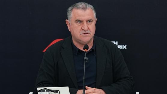 Bakan Bak, Avrupa �ampiyonu Be�ikta�'� kutlad�