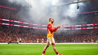 Bar�� Alper Y�lmaz: Osimhen 'sen at' dedi