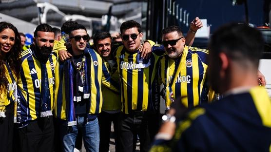 Fenerbah�e taraftar�, RAMS Park'a hareket etti