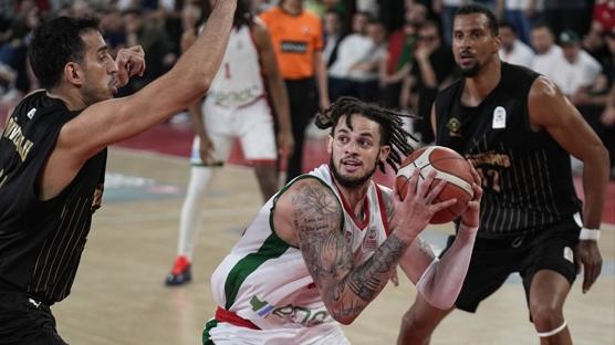 Kar��yaka tek say� farkla kazand�