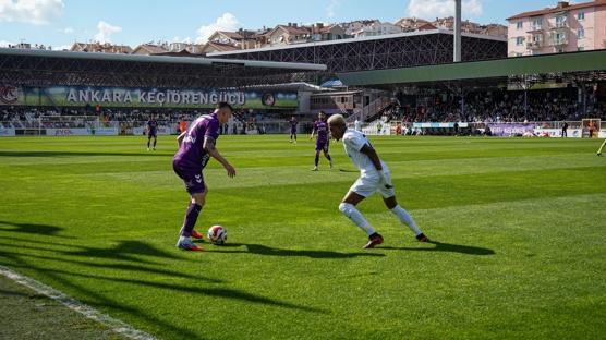 Ke�i�reng�c�, 9 ki�i kalan Manisa FK'y� ma�lup etti