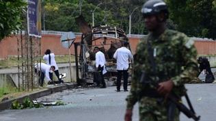 Kolombiya'da bombal� sald�r�da 14 ki�i �ld�, 38 ki�i yaraland�