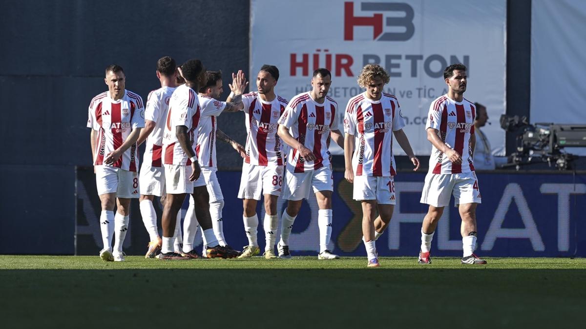 Pendikspor evinde rahat kazand�!