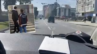 S�nava i�in zamanla yar��! Polisler ��rencinin kimli�ini son anda yeti�tirdi