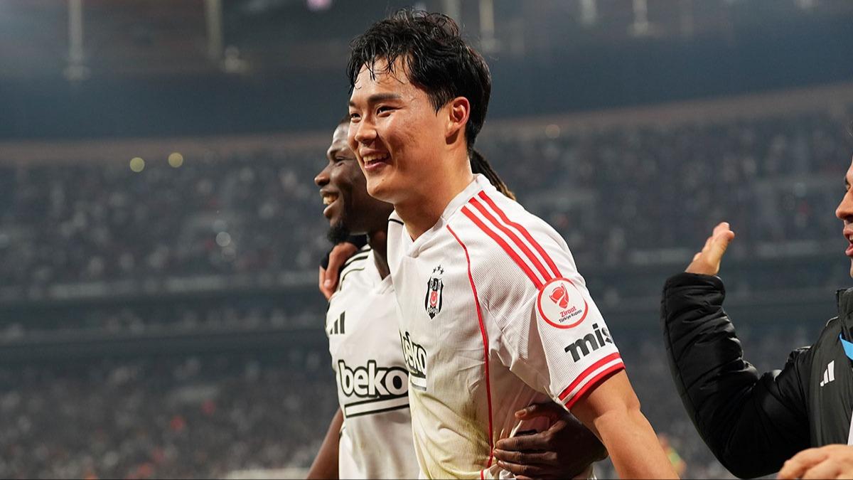 Performans� dikkat �ekiyor