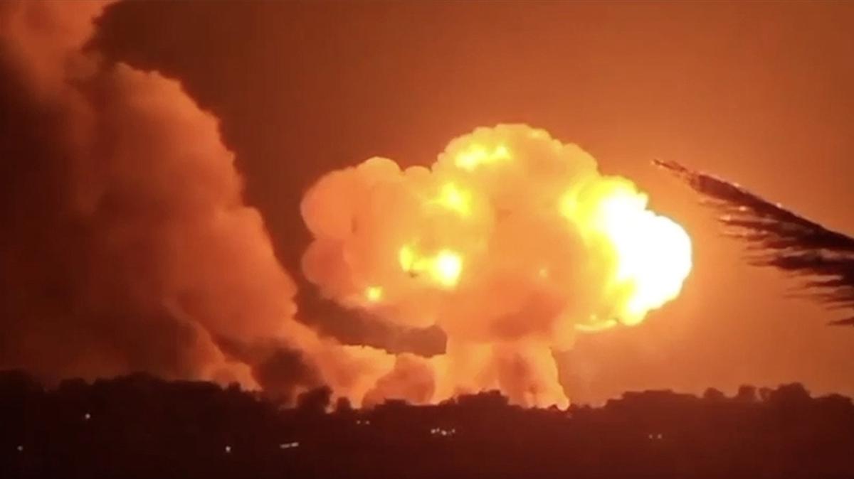 Soyk�r�mc� �srail'den ate�kes ihlali... 14 ki�iyi katlettiler