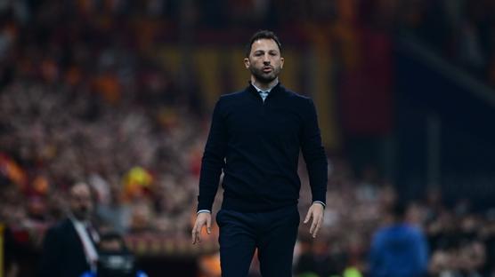 Tedesco'dan derbide ilk 11'de 3 de�i�iklik